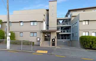 1E/21 St Judes Street, Avondale