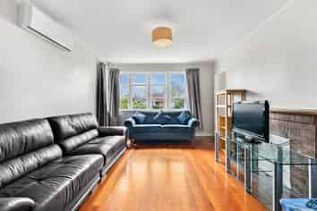 22 Alamein Road, Panmure