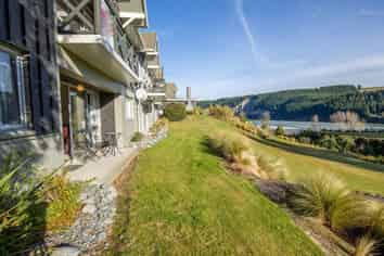 4/46 Zig Zag Road, Windwhistle