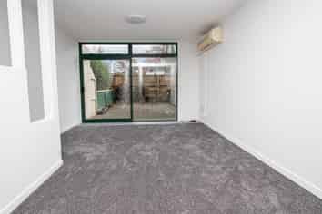 6/1 Coates Street, Hamilton East