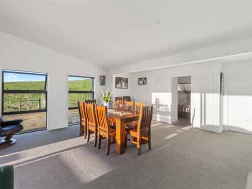 105 Thorn Road, Dovedale