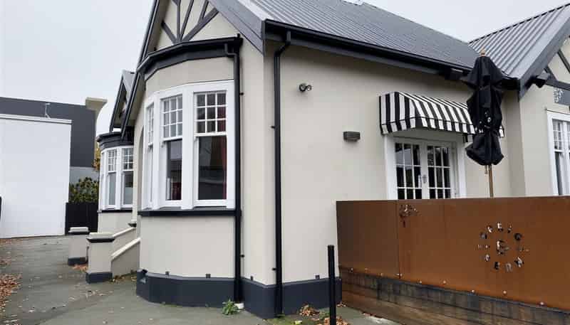 7 St Albans Street, Merivale