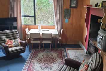 12 Burnett Street, Seddonville