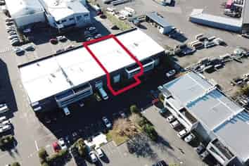 Industrial Heavy zoned warehouse and office