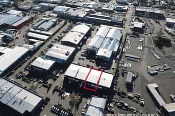 Industrial Heavy zoned warehouse and office