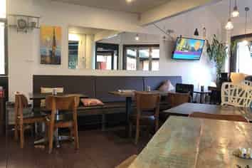 Milford Cafe - Cheap Rent