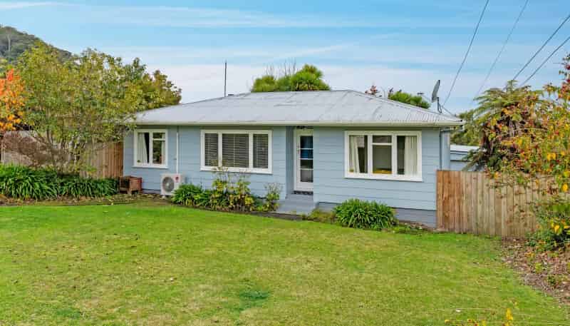 41 Island View Road, Western Heights