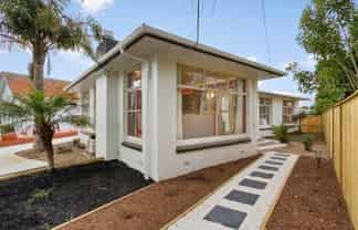 1/3 Springbank Lane, Te Atatu Peninsula