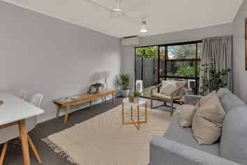 2/9 Cairnfield Road, Kensington