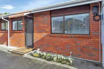 2/9 Cairnfield Road, Kensington