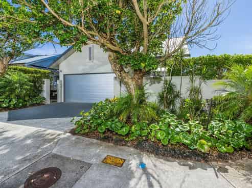 Auckland - Address withheld