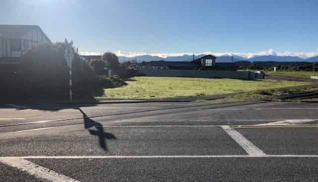 8 Fitzherbert Street, Hokitika