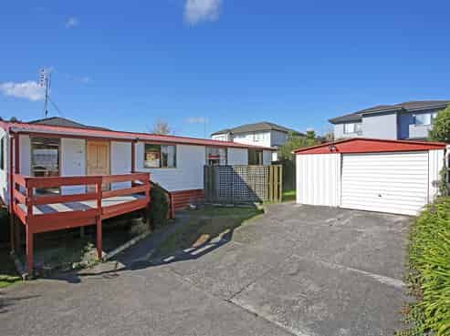 1/82 Opaheke Road, Papakura