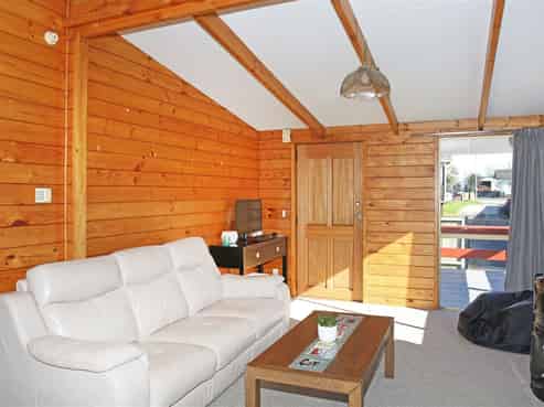 1/82 Opaheke Road, Papakura