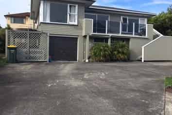 25 Brightside Road, Stanmore Bay
