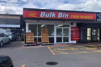RETAIL CENTRAL OREWA LOCATION