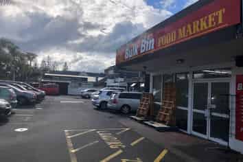RETAIL CENTRAL OREWA LOCATION