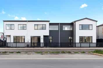 1 PIHOIHOI Place, Hobsonville