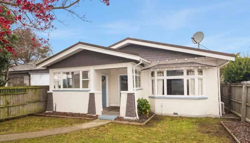 1/698 Gloucester Street, Linwood