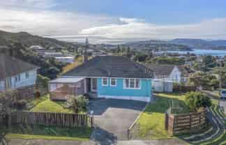 2 Ngahue Crescent, Elsdon