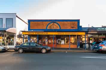 10m of Retail Street Profile!