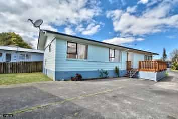 48 Larissa Avenue, Henderson