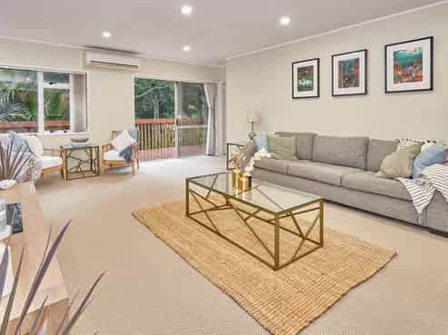 27 Coroglen Avenue, Birkenhead