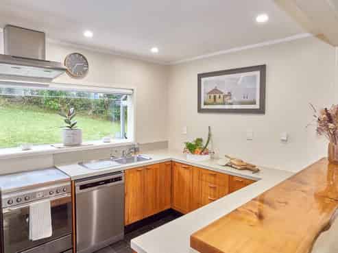 27 Coroglen Avenue, Birkenhead