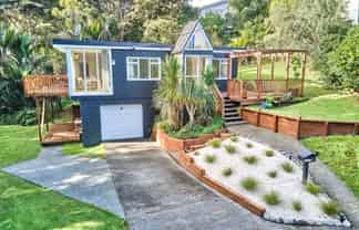 27 Coroglen Avenue, Birkenhead