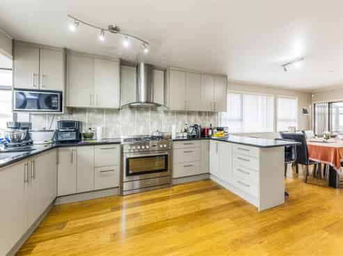 8 Barrie Avenue, Papatoetoe