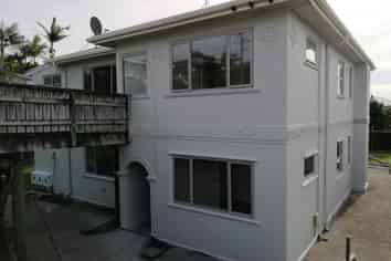 2/157 Molesworth Street, Strandon