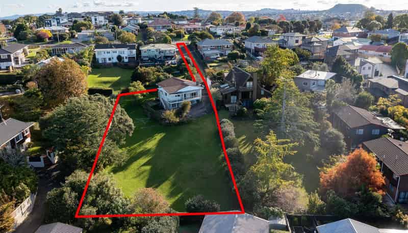 14 Greenhill Crescent, Pakuranga Heights