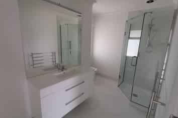 1/157 Molesworth Street, Strandon