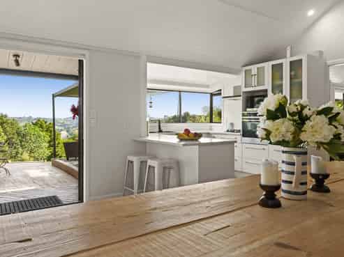 225 Trig Road, Whitford