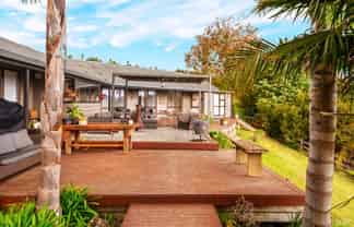 225 Trig Road, Whitford