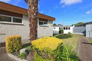 28 Moorhouse Street, Taradale