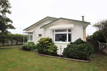 12 Cuba Street, Takaro