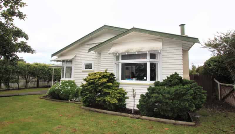 12 Cuba Street, Takaro