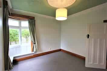 12 Cuba Street, Takaro