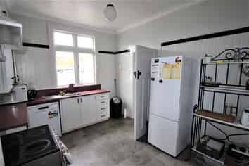 12 Cuba Street, Takaro