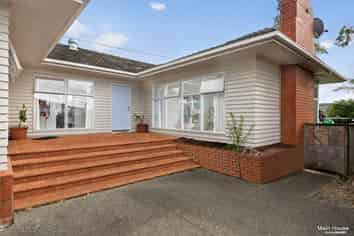 123 Shakespeare Road, Milford