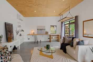 6A Ramahana Road, Huntsbury