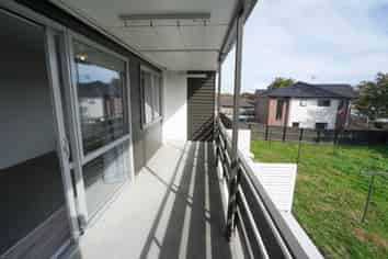 6/21 Albert Street, Hamilton East