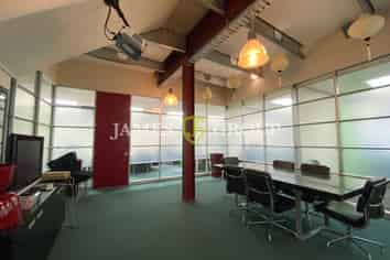 Prime location ~ Jervois Road