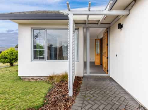 5 Herapeka Street, Nukuhau