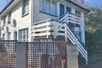 4/12 Waiohua Road, Greenlane