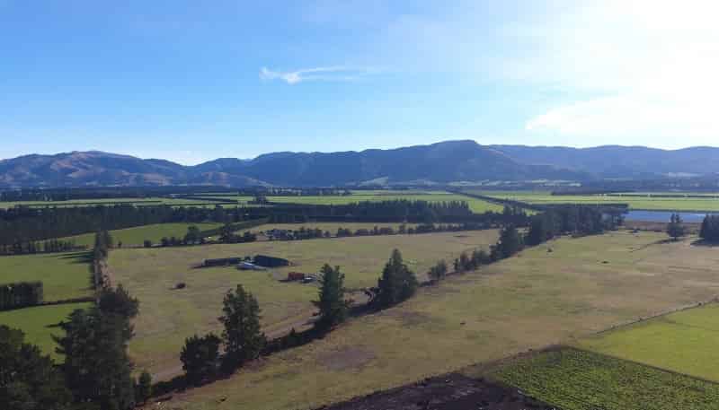 271 German Road, Cust