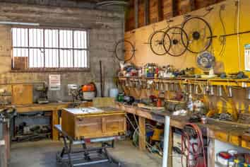 Prime provincial multi tenanted investment