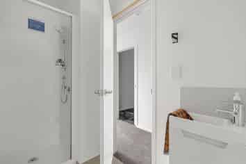 15C Vida Place, Howick