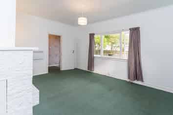 17 Hereford Street, West End